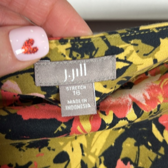 J. Jill Floral Cotton Stretch Pencil Skirt Size 16 - Picture 3 of 7
